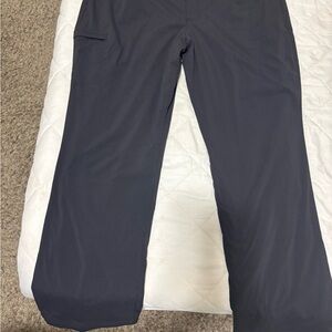 Eddie Bauer women’s Dark Gray Cargo Pants